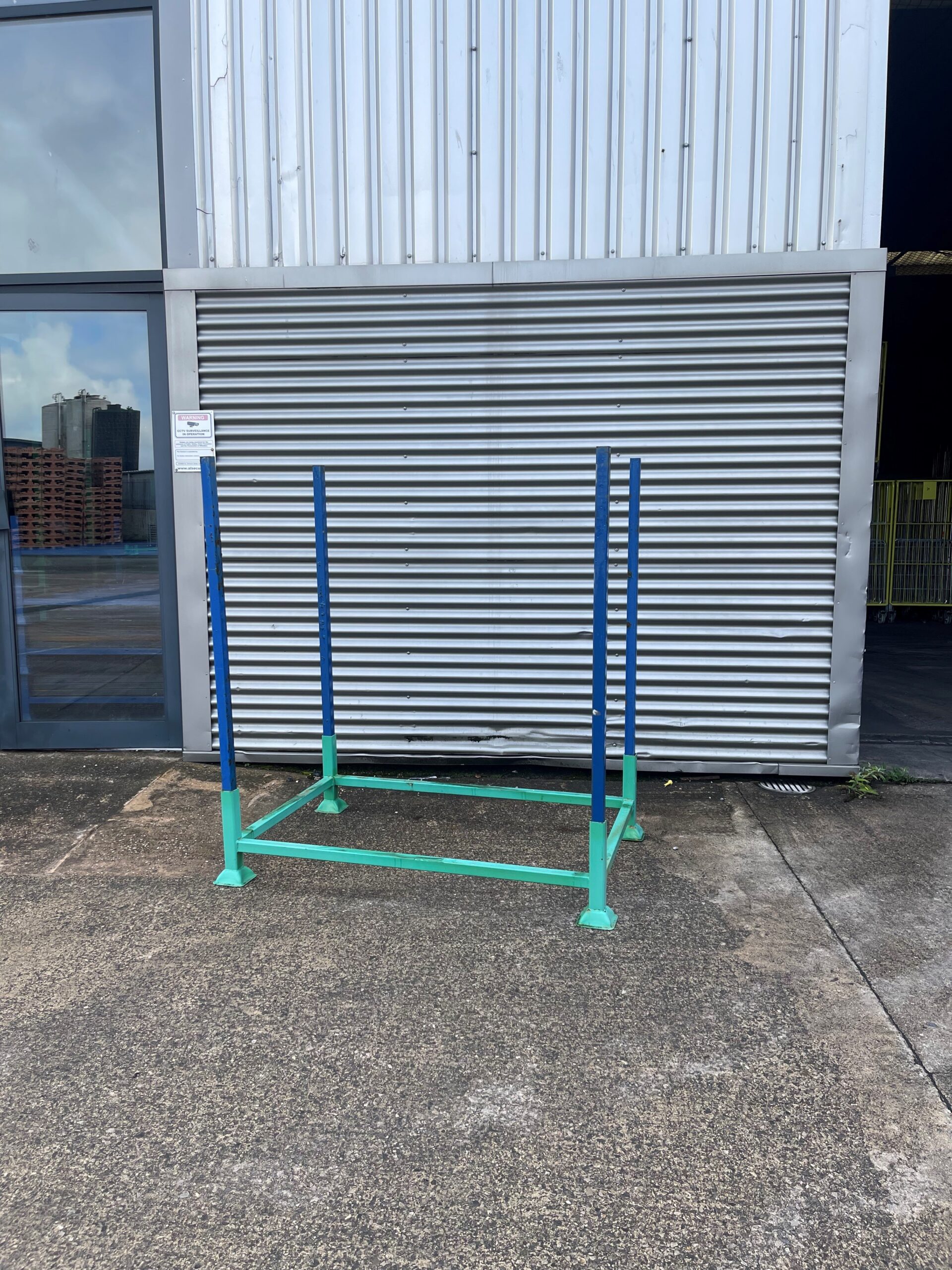 Used stillage